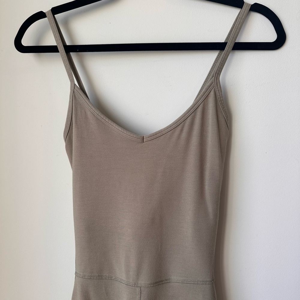 Old Navy Active PowerChill Jumpsuit - Olive Green, size Medium - Picture 5 of 10